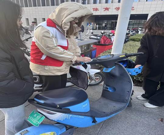 09C3A05C774623AD3A770DD4171F6FF0